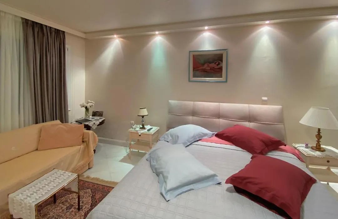 Pendeli'S Luxury-1